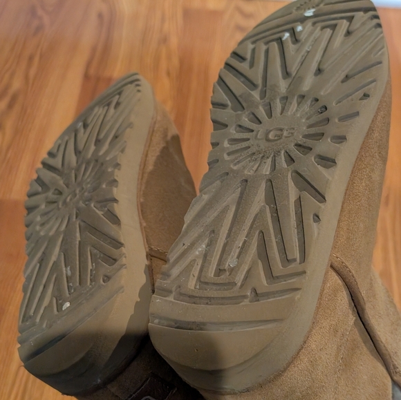 UGG Cory II Women's Suede & Sheepskin Winter Ankle Boots in Chestnut - Picture 4 of 12